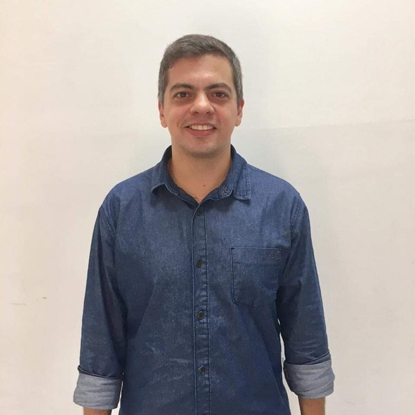 Dr. André Serra Bley, fisioterapeuta fundador da Realize Fisioterapia